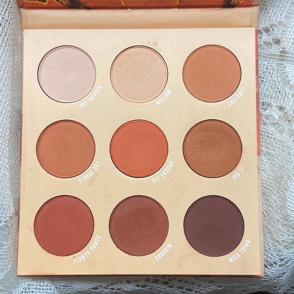 Colourpop Big Poppy Eyeshadow Palette - Picture 1 of 4